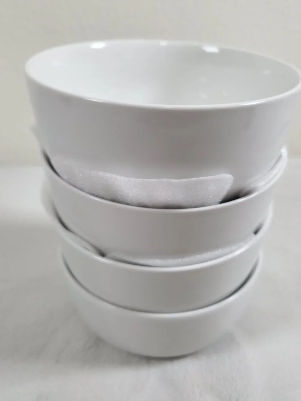 SUR LA TABLE Cereal Dessert Bowls 5.5 in White Fine Ceramic Set Of 4 NEW in Box
